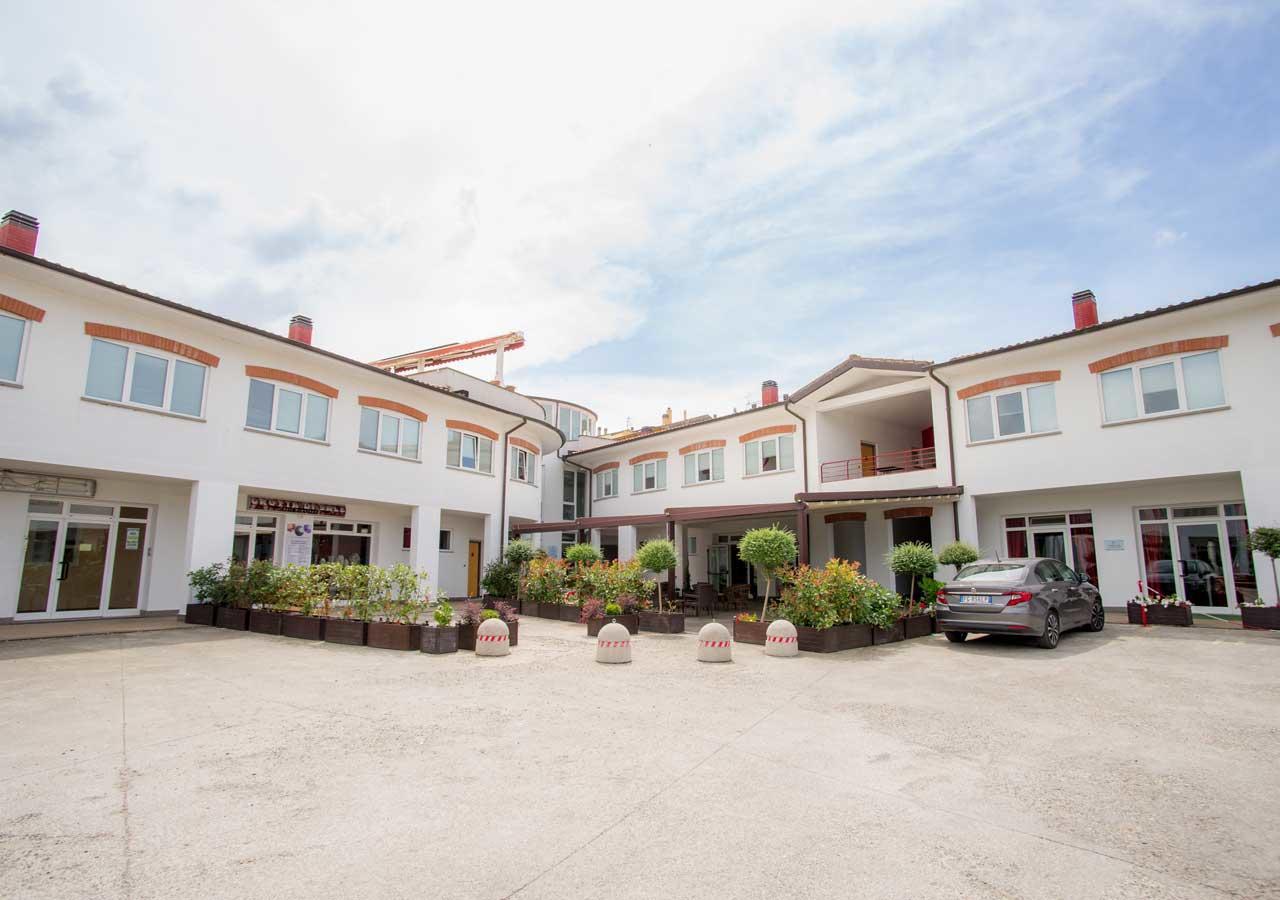 Hotel Relais Del Lago Marta Dış mekan fotoğraf